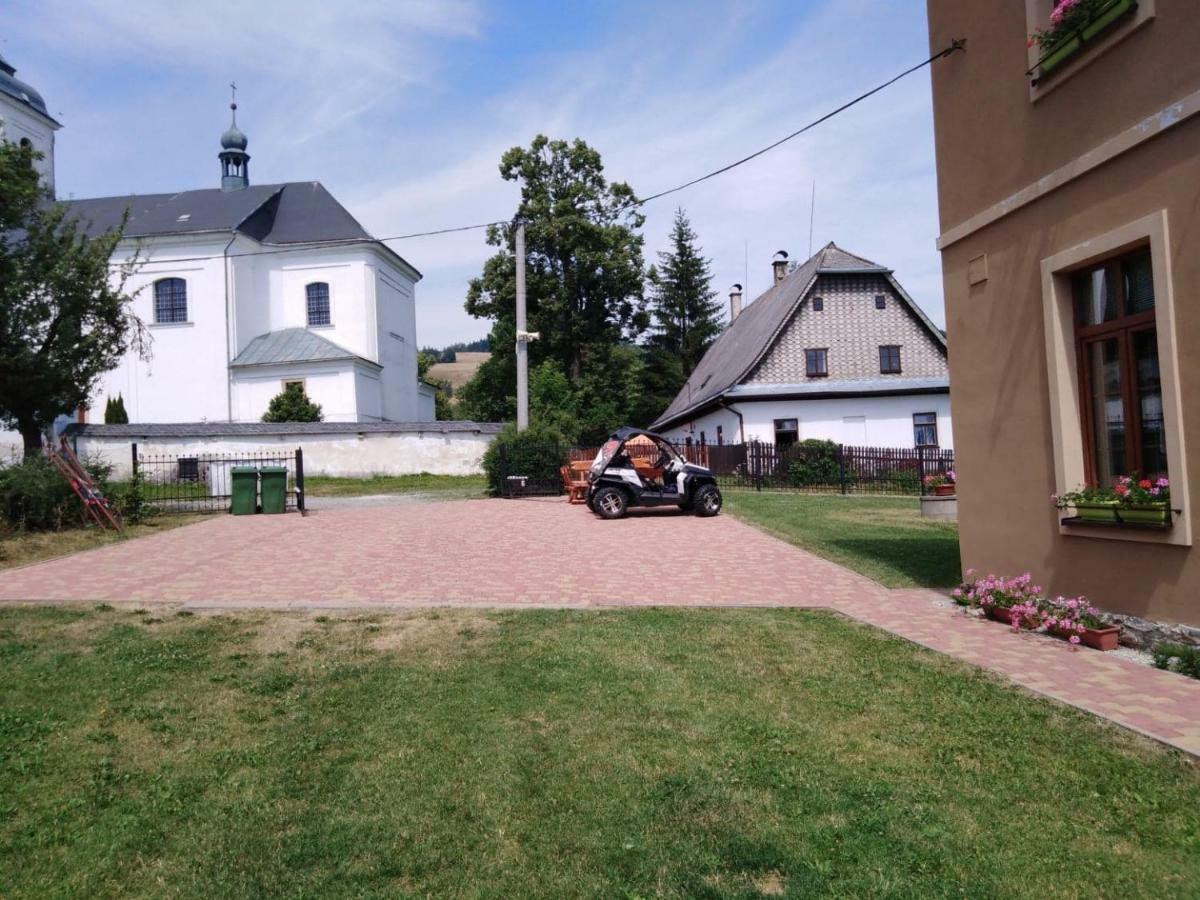 Pension Stara Skola Vysoke Zibridovice Zewnętrze zdjęcie